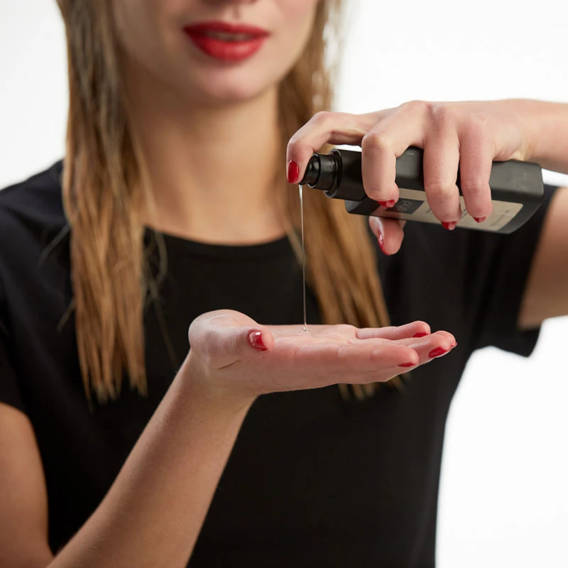 Ghd Sleek Talker Oil 95ml 2 Ghd Sleek Talker Oil 95ml - Image 2