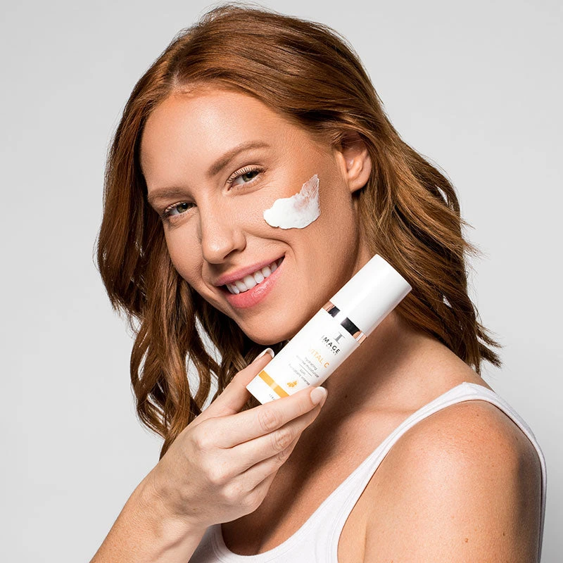 Image Vital C Hydrating Intense Moisturizer 50ml 2 Image Vital C Hydrating Intense Moisturizer 50ml - Image 2