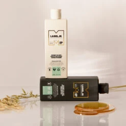 LABEL.M Honey & Oat Moisturising Shampoo 300ml -Care Product Store LABE M Honey Oat Moisturising Shampoo Conditioner 300ml Group 1 562df33c 1632 4184 a399 1688592c188f
