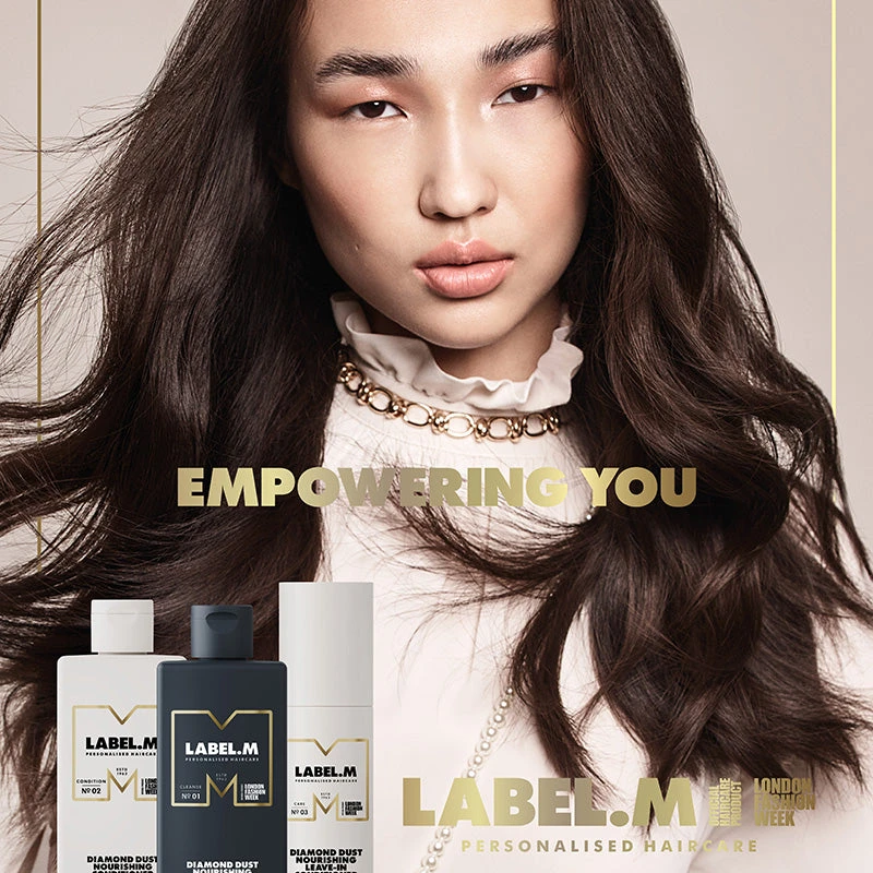 LABEL.M Diamond Dust Nourishing Shampoo 300ml 4 LABEL.M Diamond Dust Nourishing Shampoo 300ml - Image 4