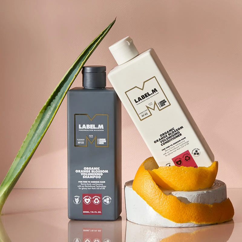LABEL.M Organic Orange Blossom Volumising Conditioner 300ml 2 LABEL.M Organic Orange Blossom Volumising Conditioner 300ml - Image 2