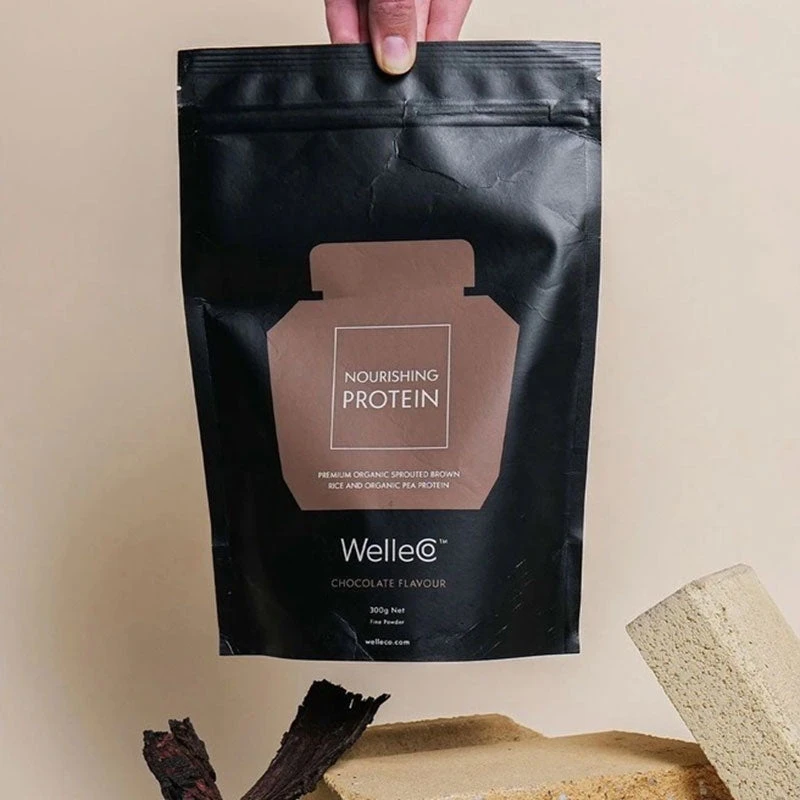 WelleCo Nourishing Protein Chocolate 300g Refill 2 WelleCo Nourishing Protein Chocolate 300g Refill - Image 2