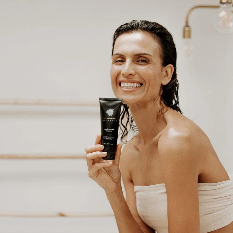 Retreatment Botanics Purifying Gel Cleanser 100ml 4 Retreatment Botanics Purifying Gel Cleanser 100ml - Image 4